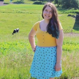 Meet your Posher, Celina